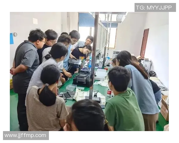 上海排球队技术解析:从战术布局到球员个人技能的全面剖析 上海排球队技术解析:从战术布局到球员个人技能的全面剖析