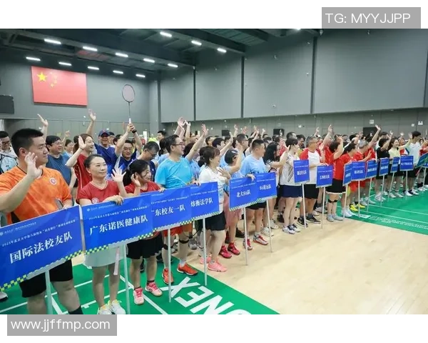 深圳羽毛球队的实力分析与发展潜力探讨 深圳羽毛球队的实力分析与发展潜力探讨